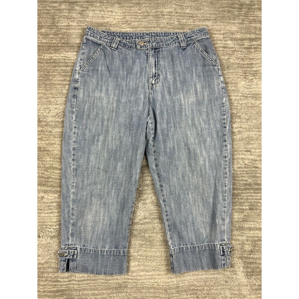 Lee Light Blue Denim Capris